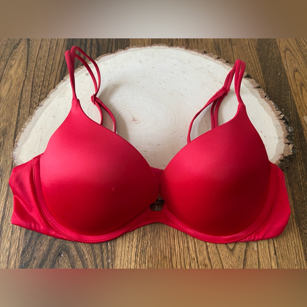 Victoria Secret Push Up Bra